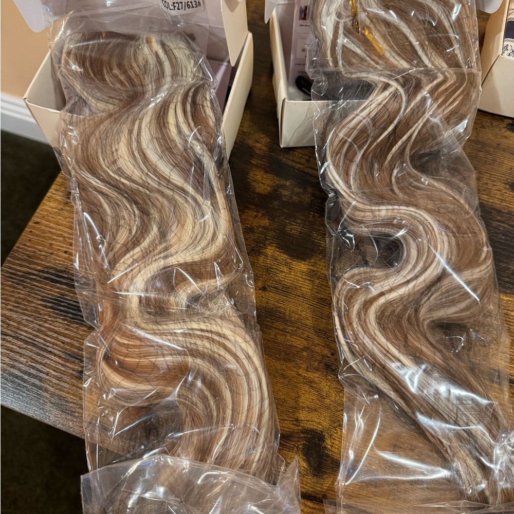 Multi Tone brown and Blonde Wavy Hair Extensions